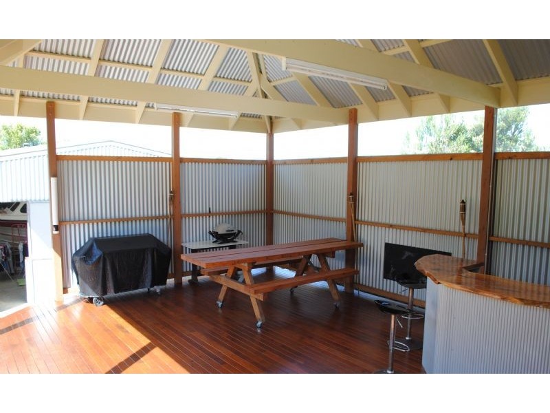 17 FAHEY STREET, Wonthaggi VIC 3995