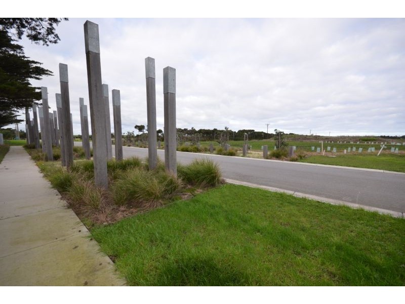 14 LILIAN CLOSE, Dalyston VIC 3992