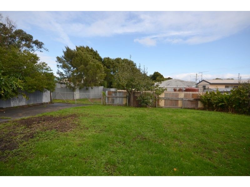15 CAMPBELL STREET, Wonthaggi VIC 3995