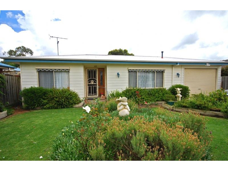 9 WALLACE STREET, Wonthaggi VIC 3995