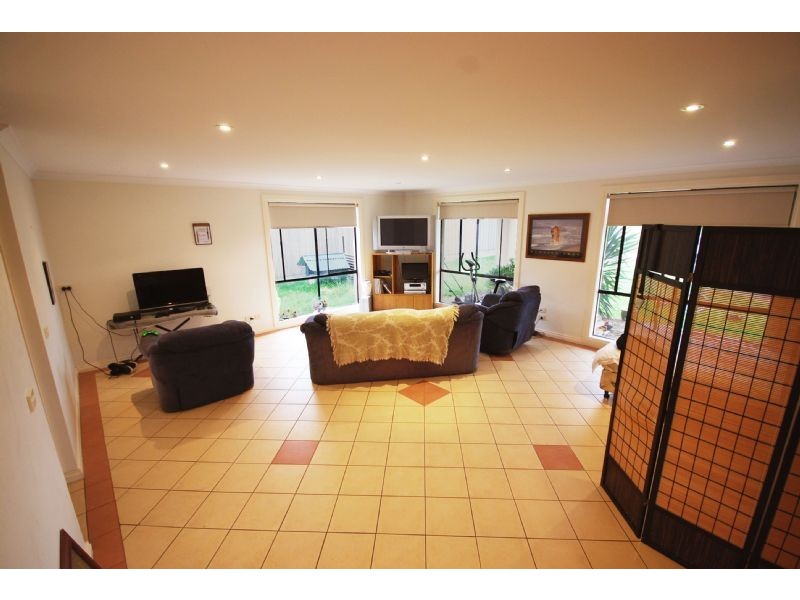 8 SEAVIEW CRES, Kilcunda VIC 3995