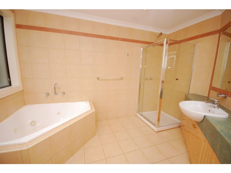 8 SEAVIEW CRES, Kilcunda VIC 3995