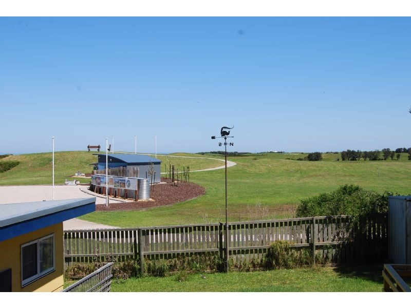 51 Sail Street, Cape Paterson VIC 3995