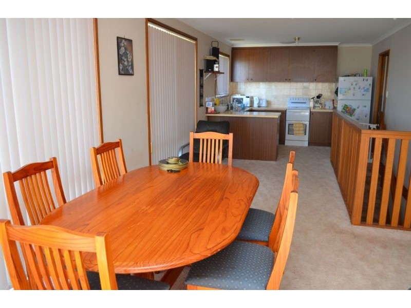 18 Spray St, Cape Paterson VIC 3995