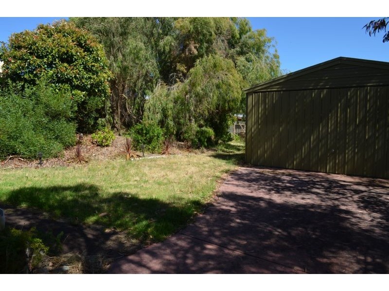 18 Spray St, Cape Paterson VIC 3995