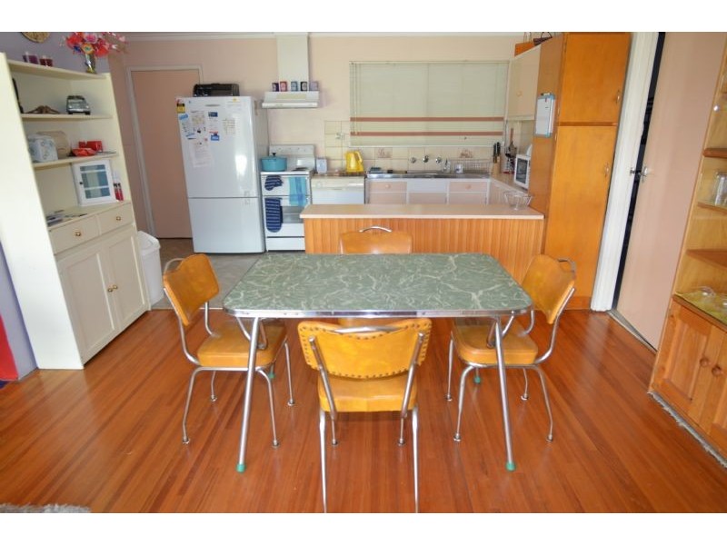 3 Seabreeze Pde, Cape Paterson VIC 3995