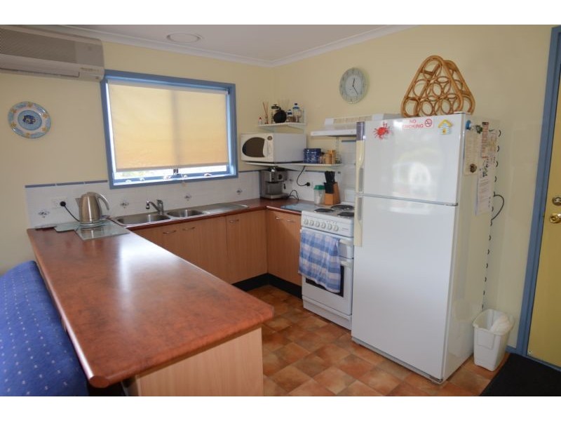 7 Tarooh Street, Cape Paterson VIC 3995