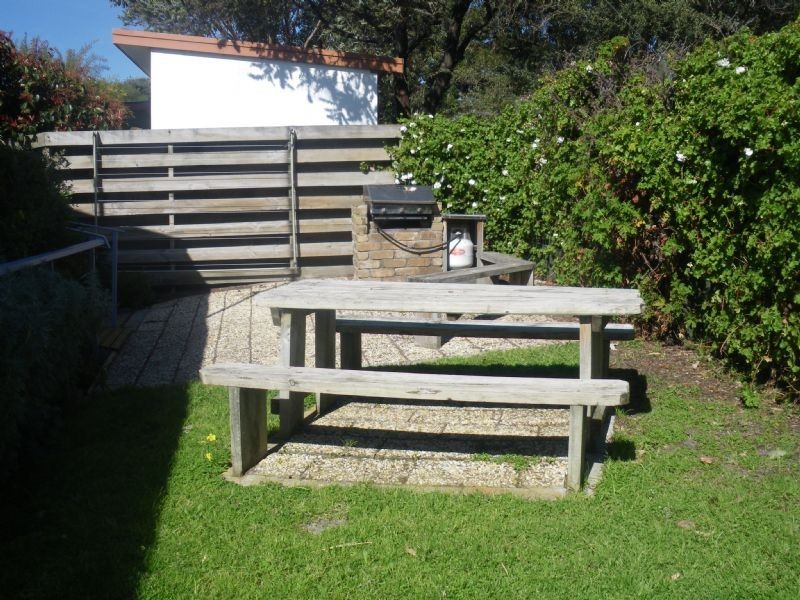 7 Tarooh Street, Cape Paterson VIC 3995