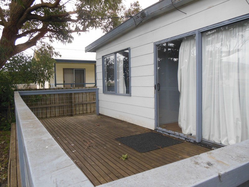 68 CORAL STREET, Cape Paterson VIC 3995