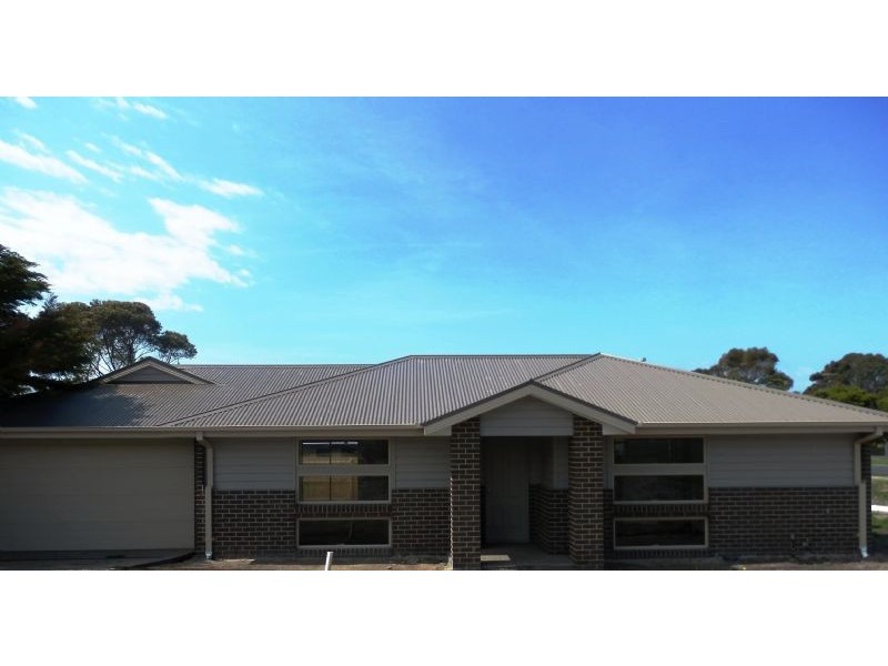 1/51 REED CRESCENT, Wonthaggi VIC 3995