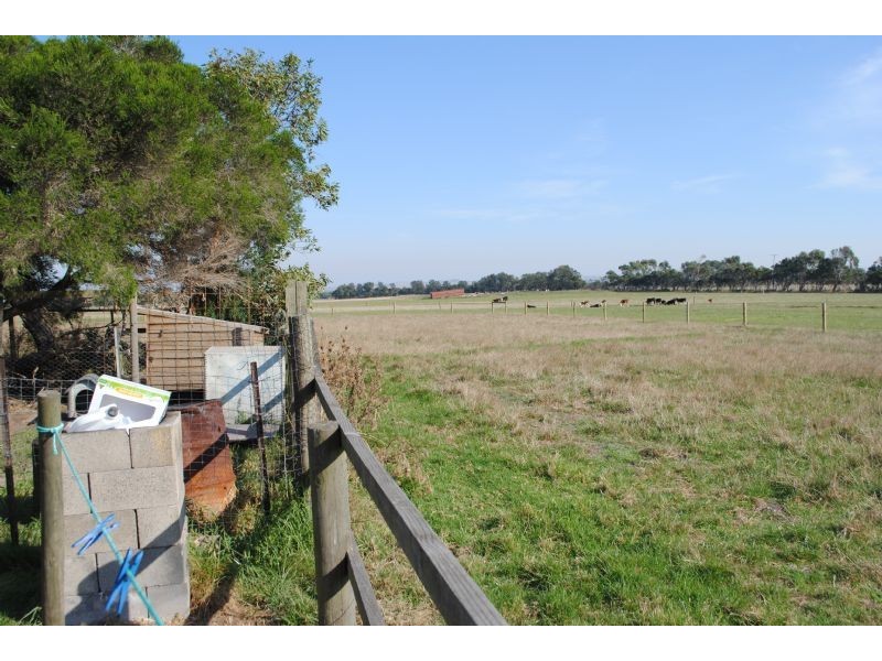 115 FULLER RD, Wonthaggi VIC 3995