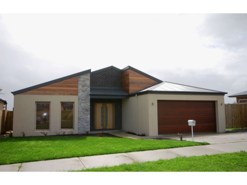 17 BRYDEN DRIVE, Wonthaggi VIC 3995