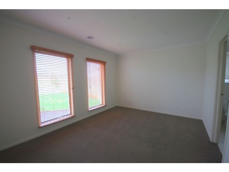 17 BRYDEN DRIVE, Wonthaggi VIC 3995