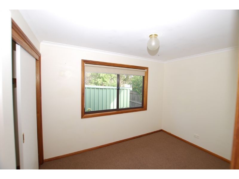 8 HENRY STREET WEST, Wonthaggi VIC 3995