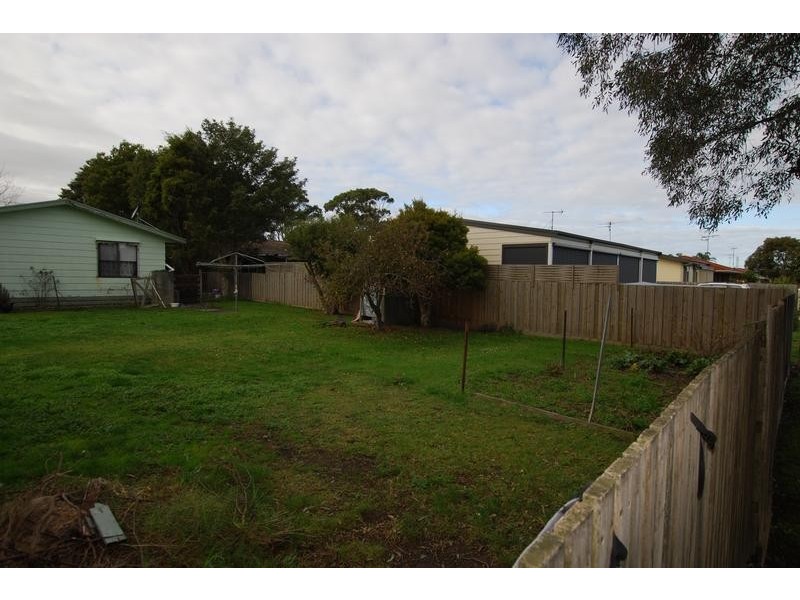 24 LYNDHURST STREET, Wonthaggi VIC 3995
