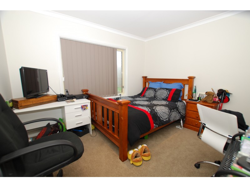 18 BRYDEN DVE, Wonthaggi VIC 3995