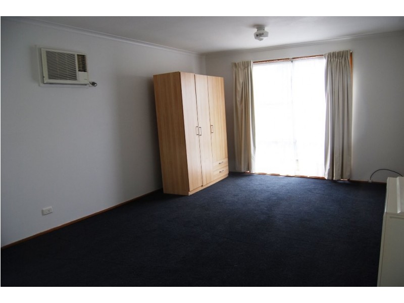 2 ELIZABETH STREET, Wonthaggi VIC 3995