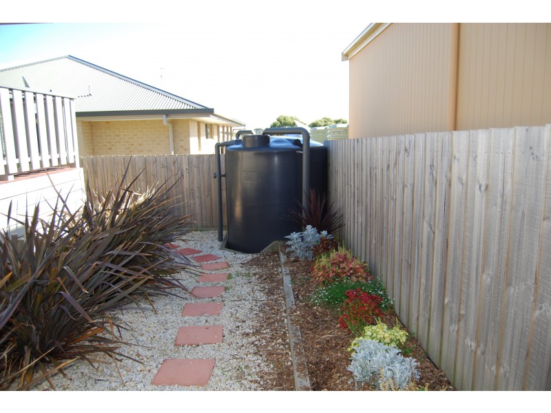 1/18 HAGELTHORN STREET, Wonthaggi VIC 3995