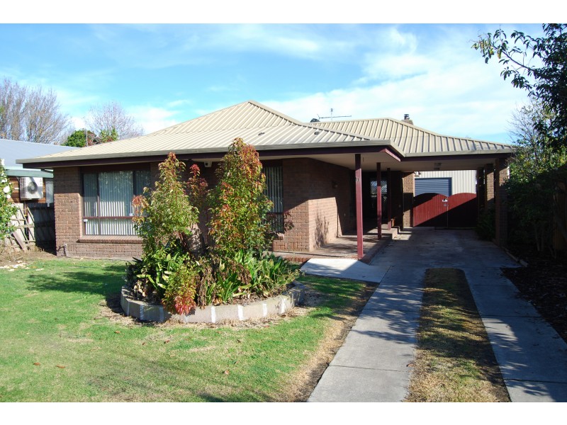 11 GRIFFITH STREET, Wonthaggi VIC 3995
