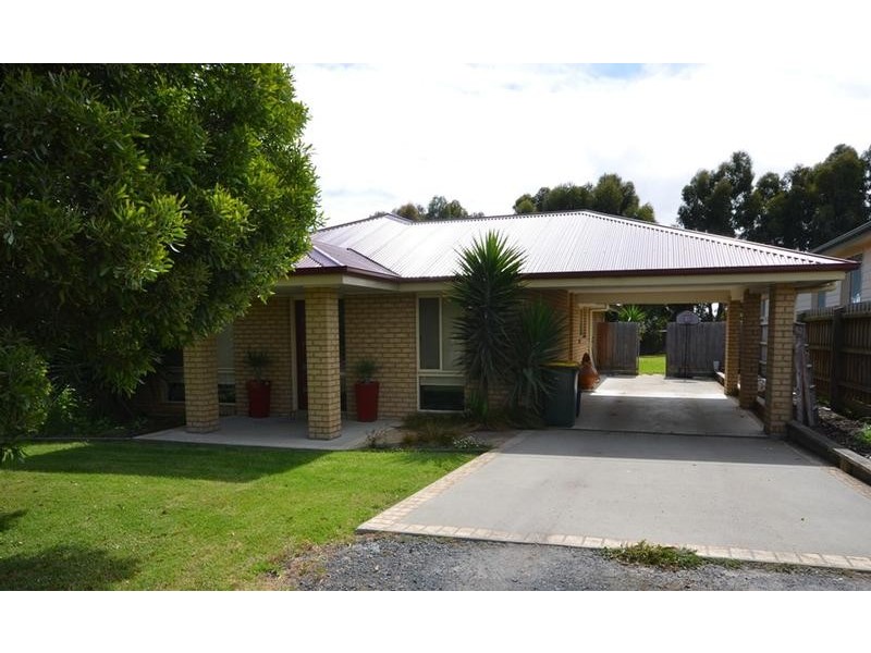22 WALKER STREET, Dalyston VIC 3992
