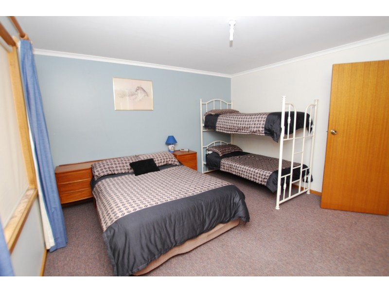 21 MERMAIDS WALK, Cape Paterson VIC 3995