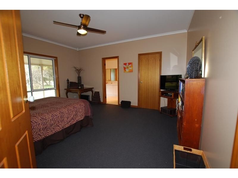 190 LOWER POWLETT ROAD, Wonthaggi VIC 3995