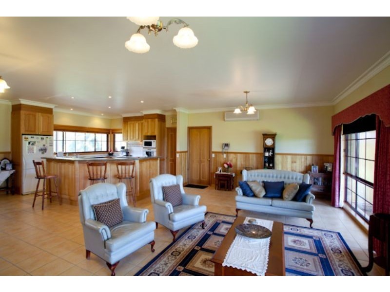 29 SHANDLEY ST, Wonthaggi VIC 3995