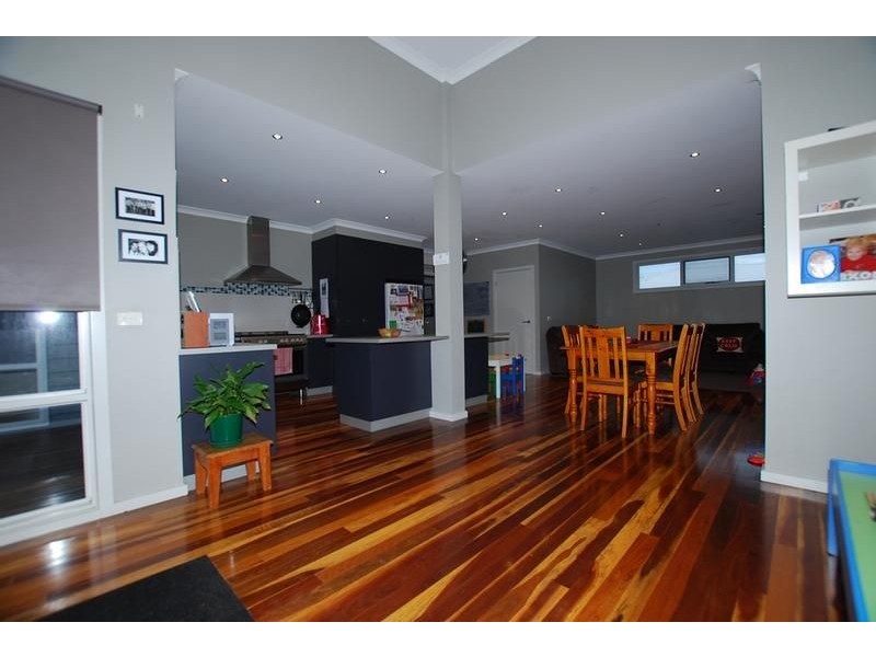 120 BROOME CRESCENT, Wonthaggi VIC 3995