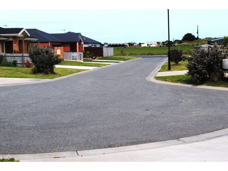 6/9 LONGWALL COURT, Wonthaggi VIC 3995