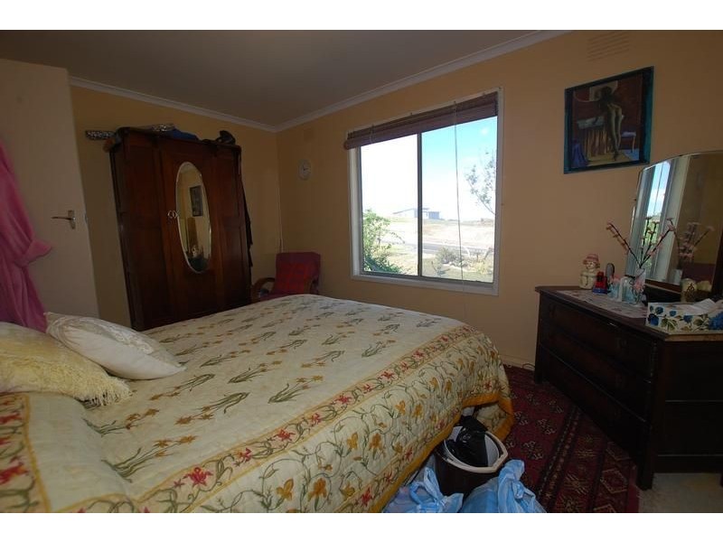 19 HILLCREST AVENUE, Kilcunda VIC 3995