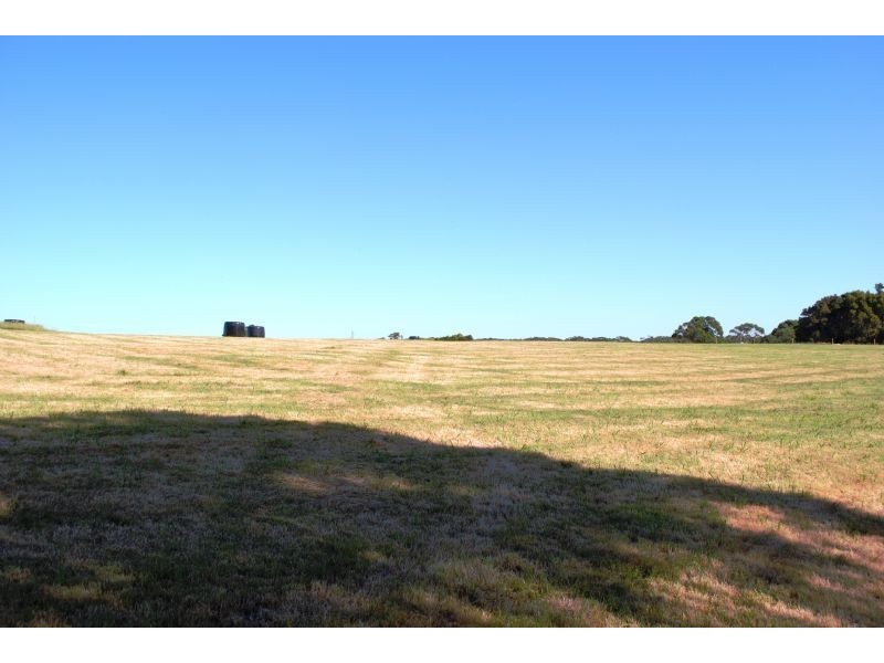 34B LOT 2 LEGGETTS LANE, Inverloch VIC 3996