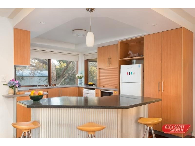 4 HEATH STREET, Cape Paterson VIC 3995