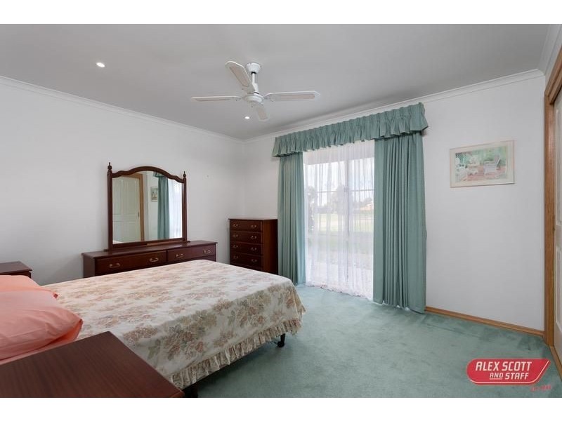 2 DELMARNI COURT, Wonthaggi VIC 3995