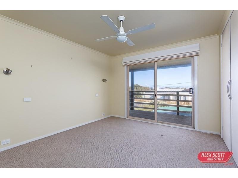 34 MARINE STREET, Cape Paterson VIC 3995