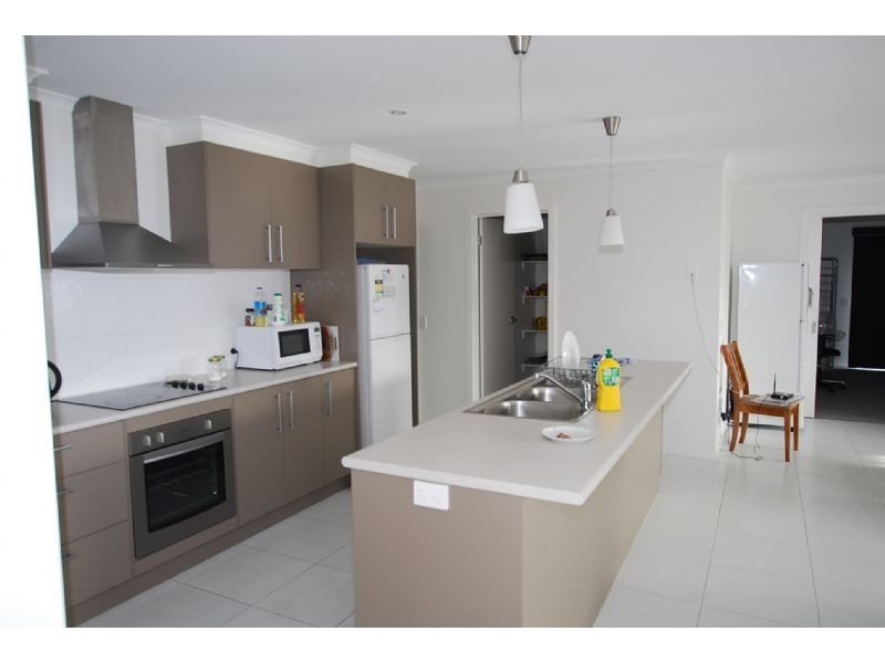 34 PEVERILL CRESCENT, Wonthaggi VIC 3995