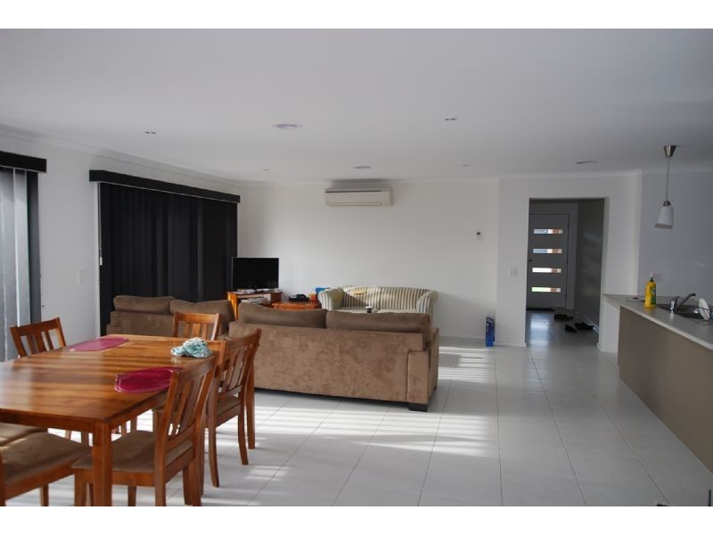 34 PEVERILL CRESCENT, Wonthaggi VIC 3995