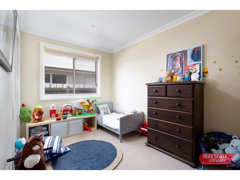 8 BEVERIDGE CLOSE, Wonthaggi VIC 3995