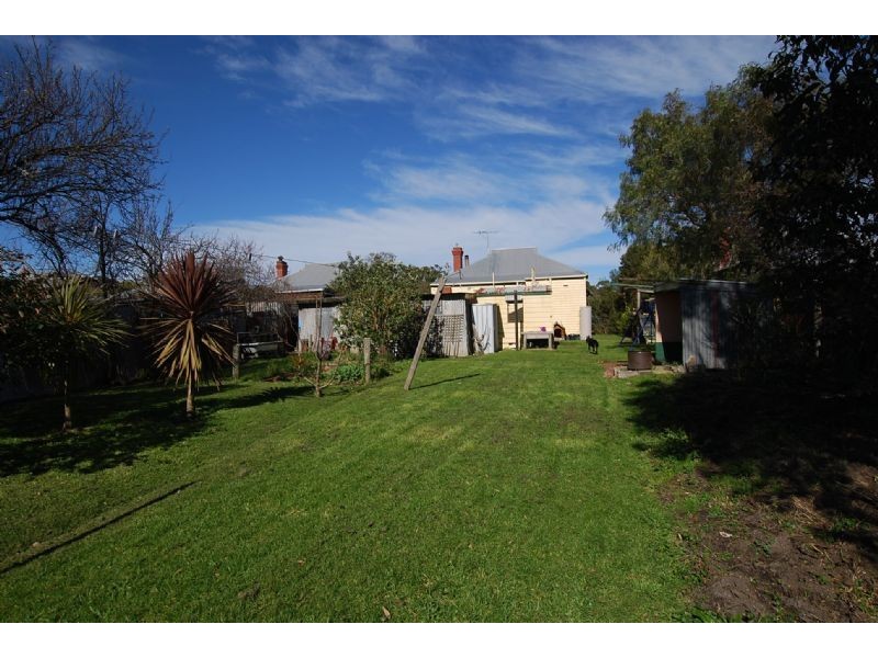 26 CAMPBELL STREET, Wonthaggi VIC 3995