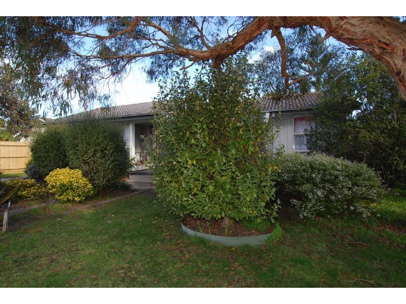 2 ELIZABETH STREET, Wonthaggi VIC 3995