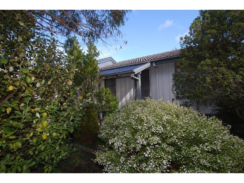 2 ELIZABETH STREET, Wonthaggi VIC 3995
