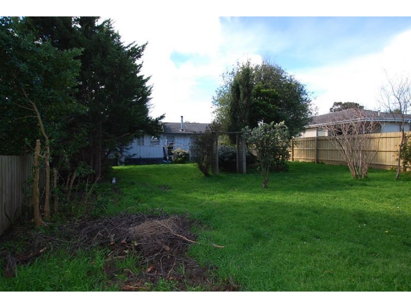 2 ELIZABETH STREET, Wonthaggi VIC 3995