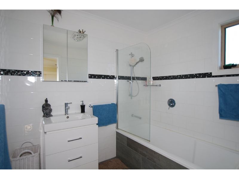 LOT 2/240 MCCRAWS ROAD, Wattle Bank VIC 3995