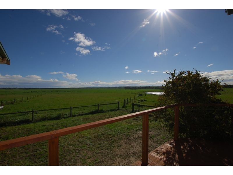 LOT 2/240 MCCRAWS ROAD, Wattle Bank VIC 3995