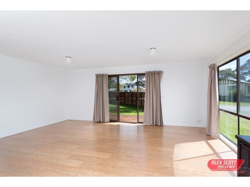 17 ANGLERS ROAD, Cape Paterson VIC 3995