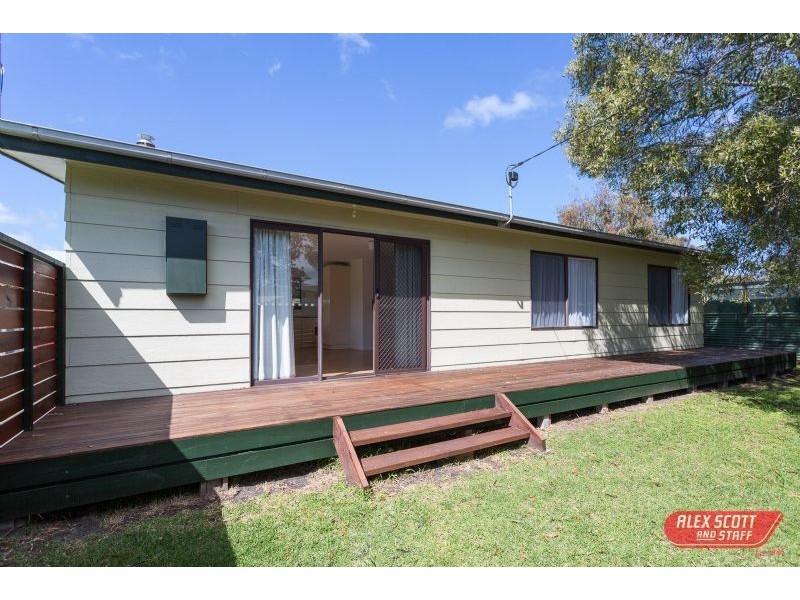 17 ANGLERS ROAD, Cape Paterson VIC 3995
