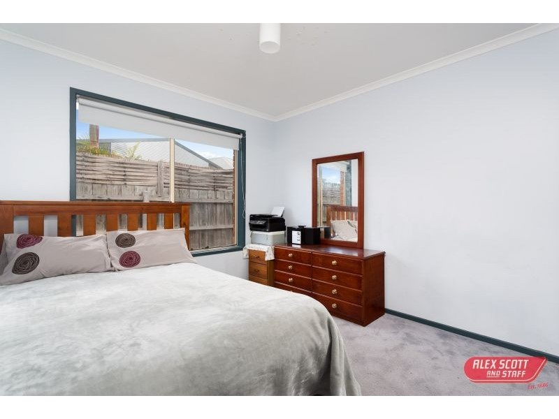 15 BRUDENHALL TERRACE, Wonthaggi VIC 3995