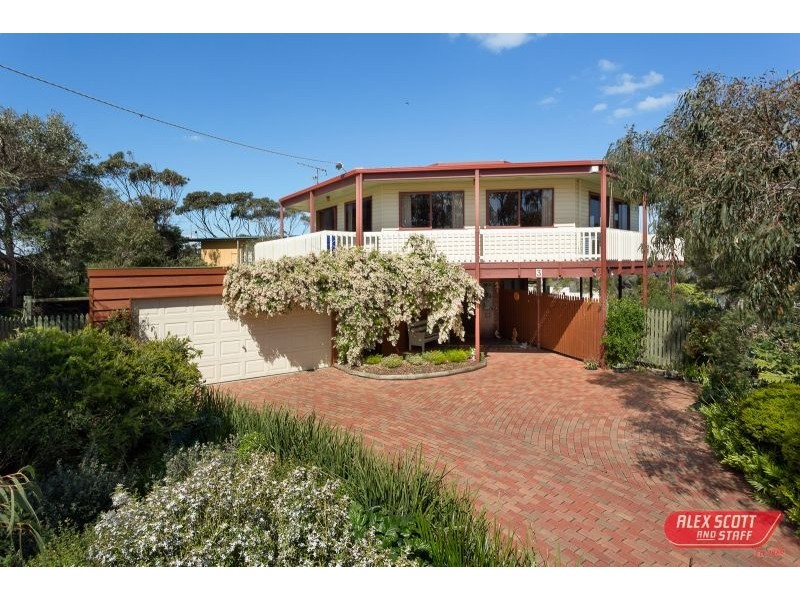 3 NARDOO STREET, Cape Paterson VIC 3995