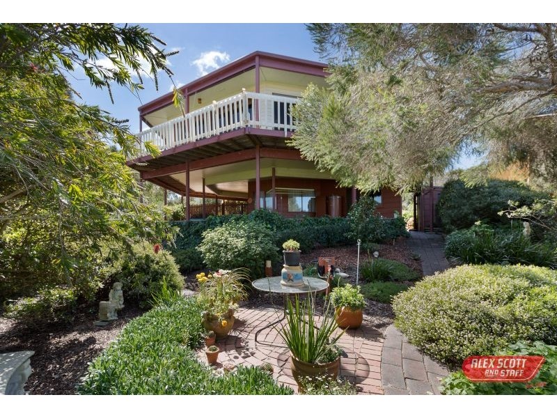 3 NARDOO STREET, Cape Paterson VIC 3995