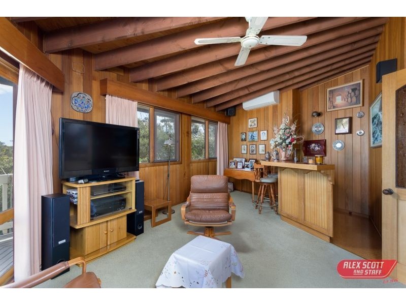 3 NARDOO STREET, Cape Paterson VIC 3995