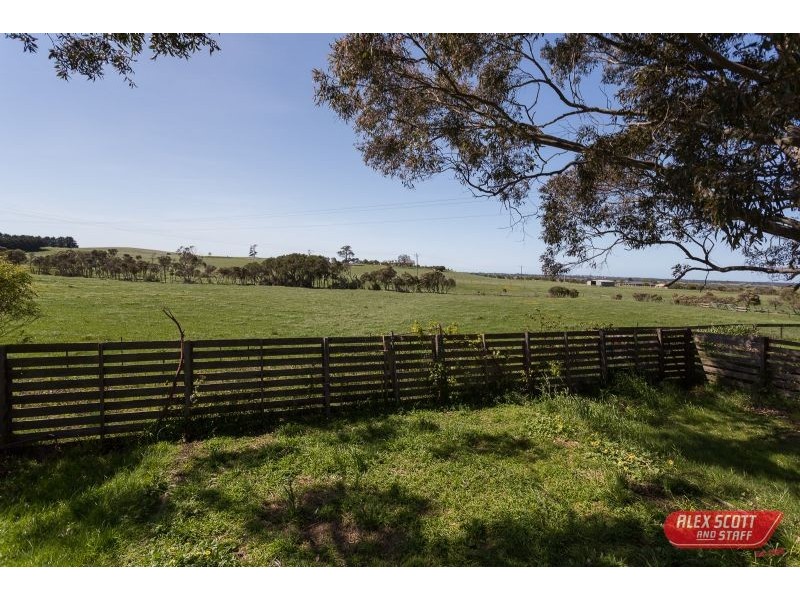 35 DALYSTON-GLEN FORBES RD, Dalyston VIC 3992